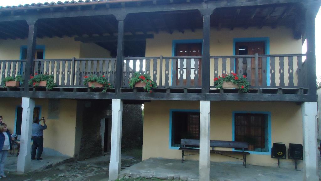 Casas Rurales El Caminante Aldeanueva del Camino Kültér fotó