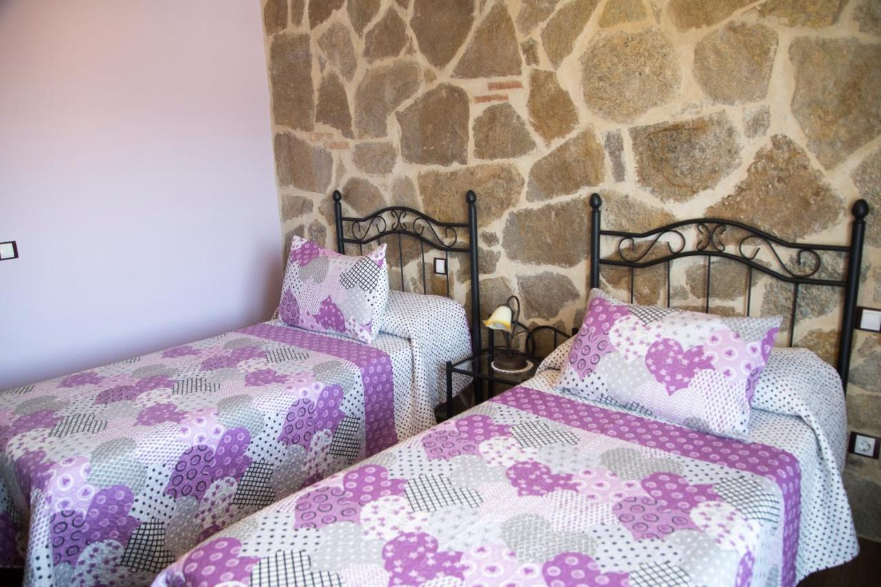Casas Rurales El Caminante Aldeanueva del Camino Kültér fotó